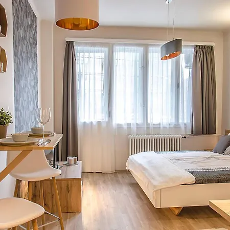 Hexagon Apartament *
